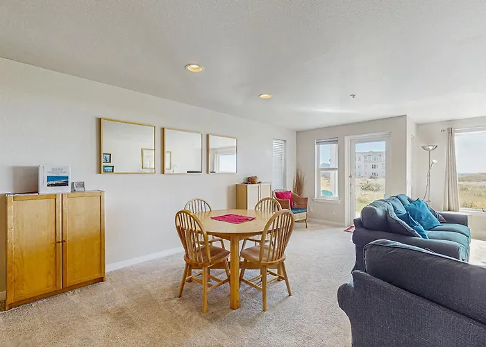 Family Beach Condo Westport