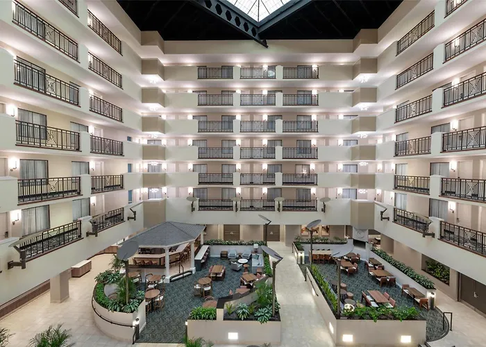 Embassy Suites Fort Myers - Estero