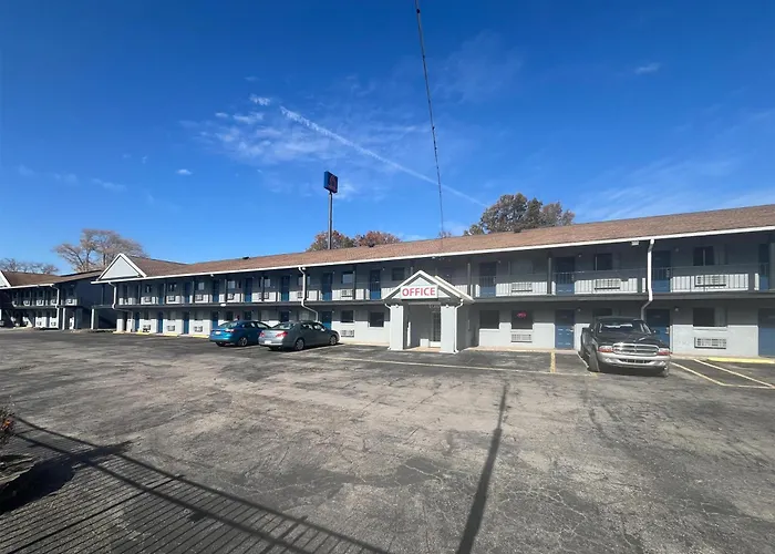Studio 6 Suites Hurricane, Wv