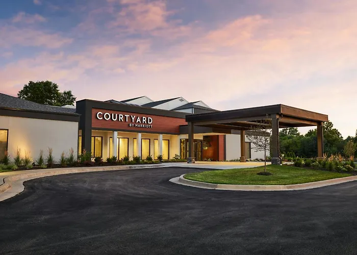 Courtyard Kansas City Overland Park/Metcalf, South Of College Boulevard