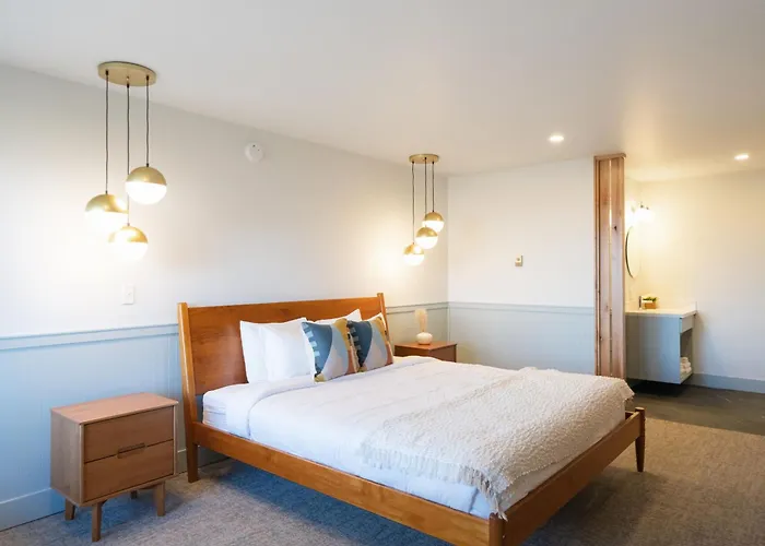 Seagull Bay Motel Bayfield