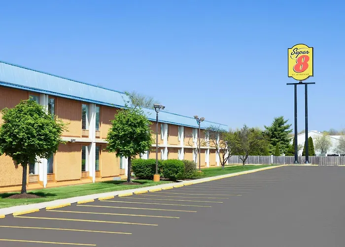 Super 8 By Wyndham Columbus