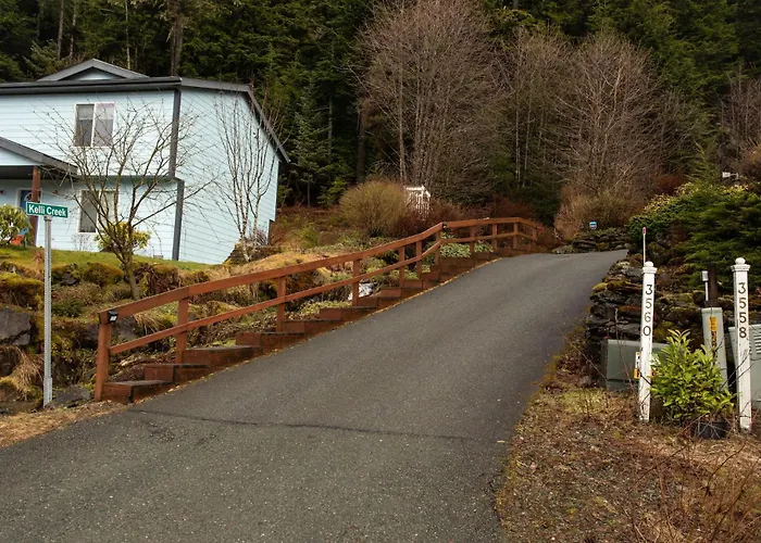 Kelli Creek Cottage - Reduced Price On Tours Juneau