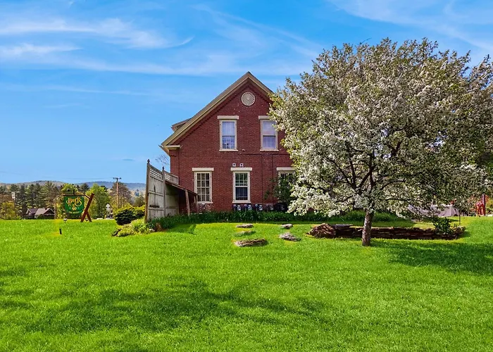 Stowe Mountain Road Escape Hotel