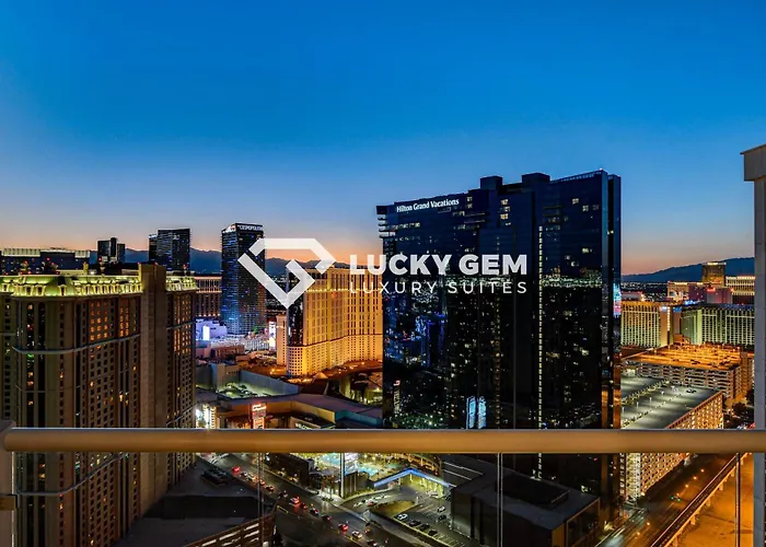 Lucky Gem Penthouse & Luxury Suites At Mgm Signature Resort, Balcony Strip View 3505 Las Vegas