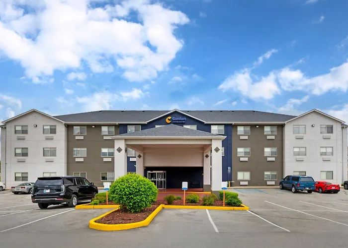 Comfort Inn & Suites North Greenfield