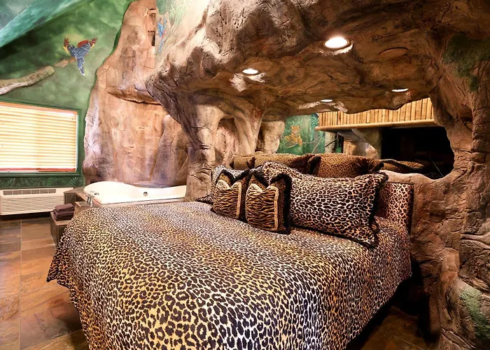 Black Swan Inn Luxurious Theme Rooms Pocatello