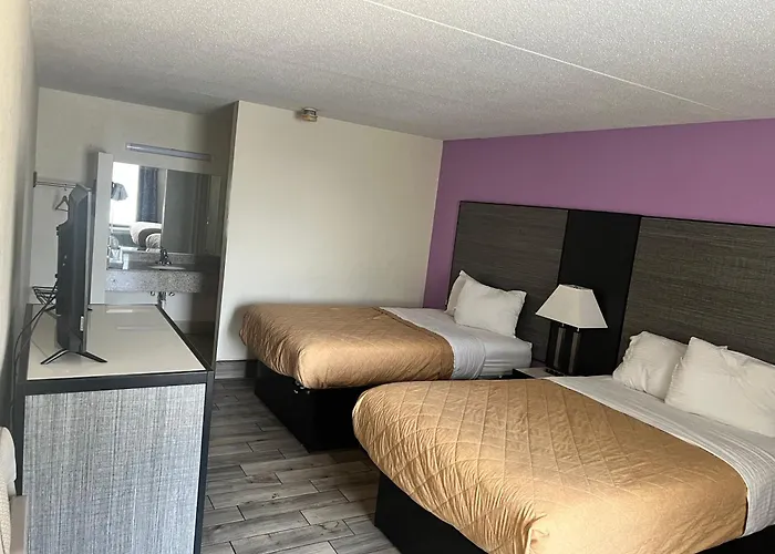 Super Inn Tillmans Corner