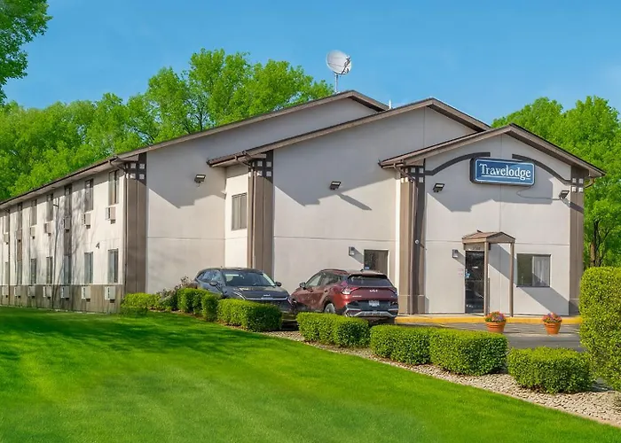 Travelodge By Wyndham Muskegon