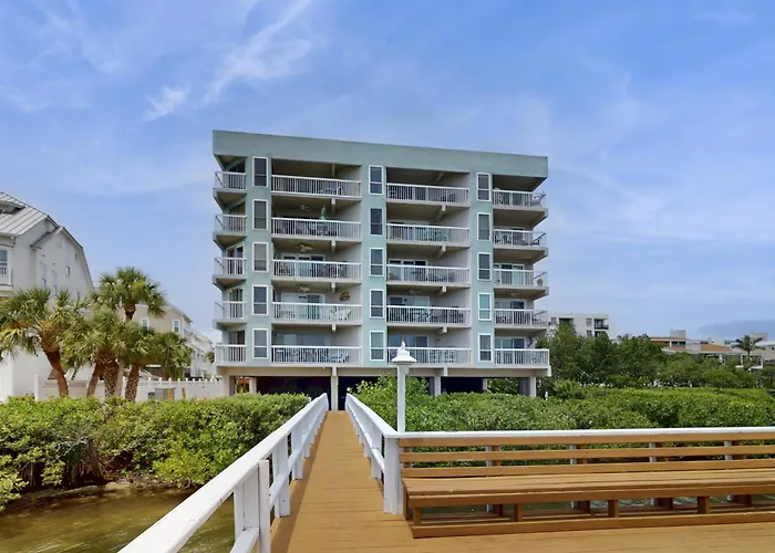 Waterview Condo Unit 204 Clearwater Beach