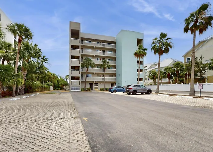 Waterview Condo Unit 204 Clearwater Beach