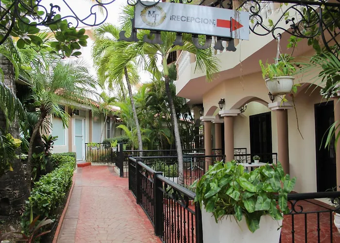 Hotel Plaza Brisas