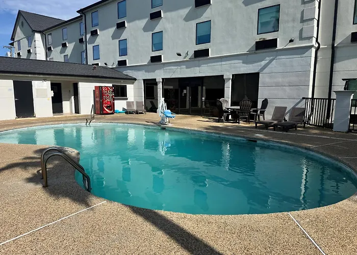 Wingate By Wyndham Biloxi - Ocean Springs Hotel