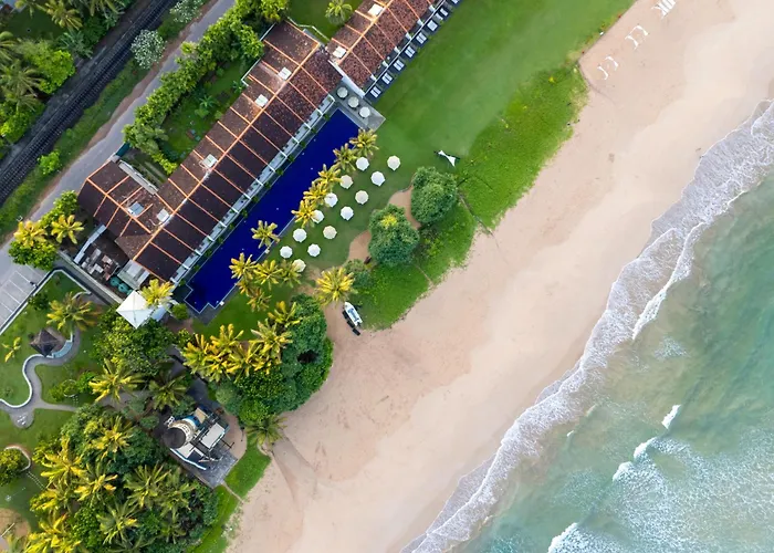 Ekho Surf Bentota Hotel