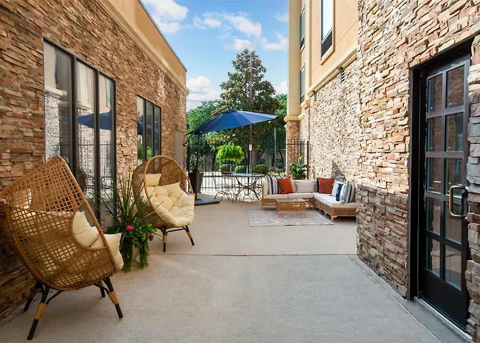 Hampton Inn & Suites Dallas-Arlington North-Entertainment District