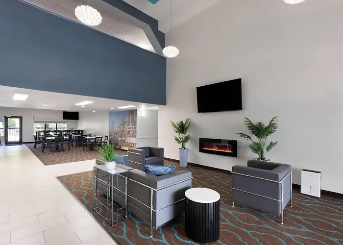 Baymont By Wyndham Moss Point Pascagoula Hotel
