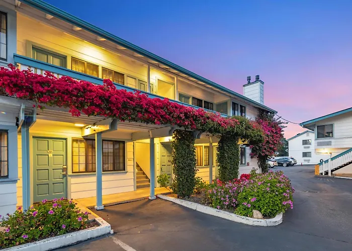 Arbor Inn Monterey