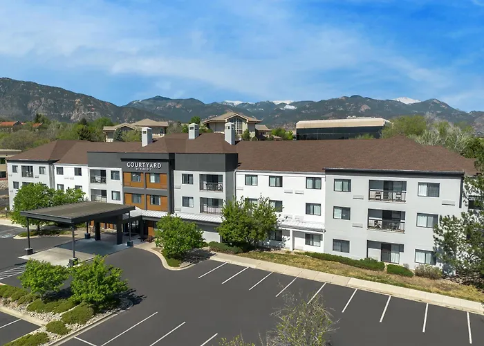 Courtyard By Marriott Colorado Springs South Hotel