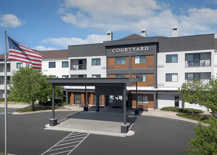 Courtyard By Marriott Colorado Springs South Hotel