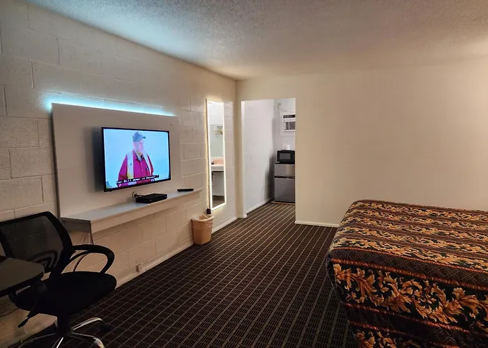 Holiday Lodge