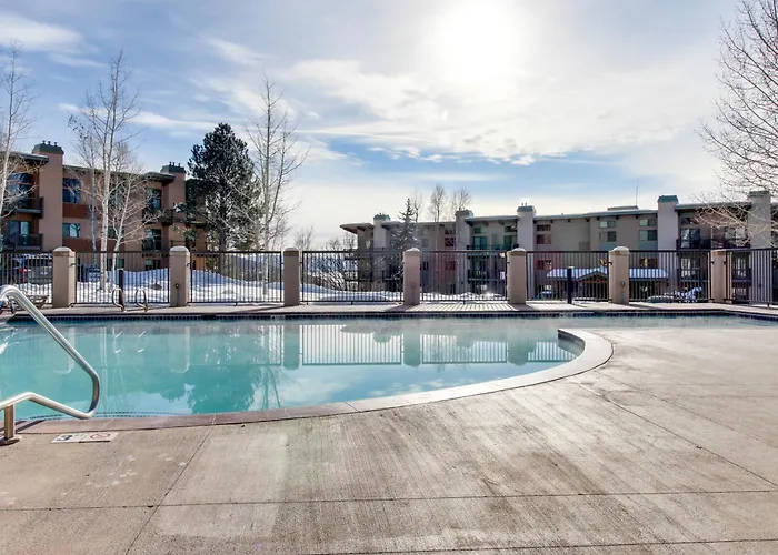 Storm Meadows Slopeside Retreat