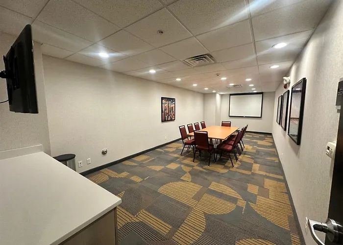 Home2 Suites By Hilton Rahway