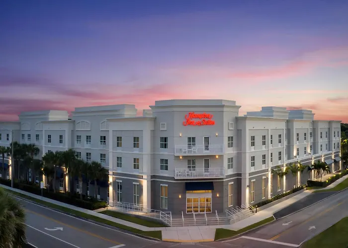 Hampton Inn And Suites By Hilton Vero Beach-Downtown