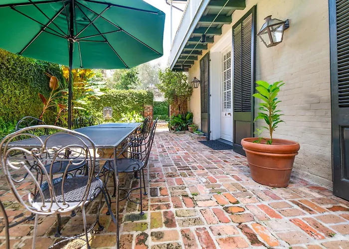 Audubon Cottages