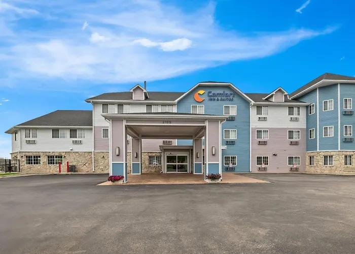 Comfort Inn & Suites Bellevue - Omaha Offutt Afb