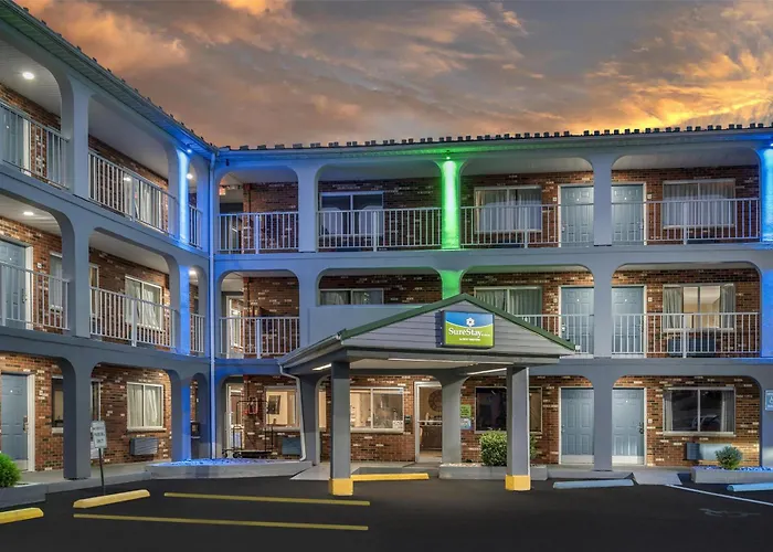 Surestay Hotel By Best Western Summersville