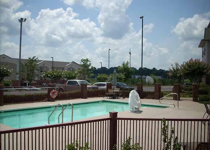 Best Western Plus Bessemer