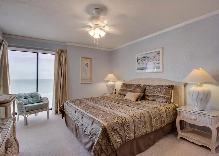 Gulf Gate 402