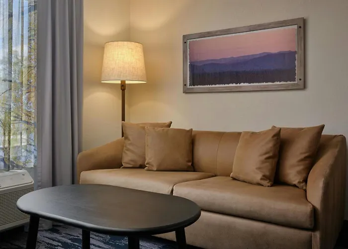 Fairfield Inn Suites Brunswick