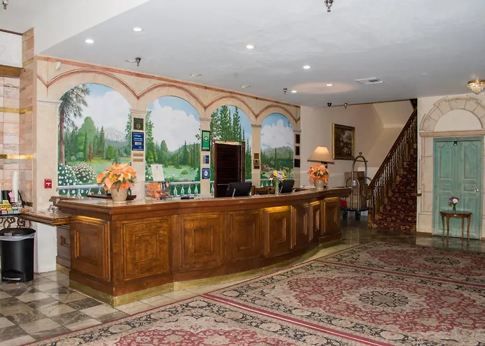 Chateau Big Bear Boutique Hotel, BW Signature Collection