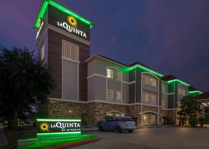 La Quinta By Wyndham Houston Energy Corridor Hotel