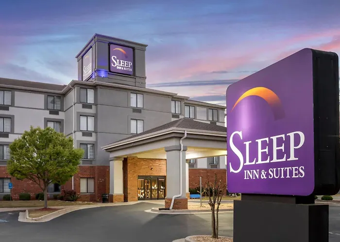 Sleep Inn & Suites Auburn Campus Area I-85