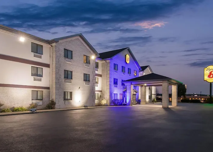 Super 8 By Wyndham Uniontown Pa Hotel