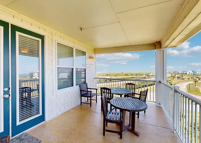 The Oasis Apartment Galveston