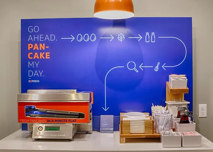 Holiday Inn Express Detroit-Birmingham By Ihg