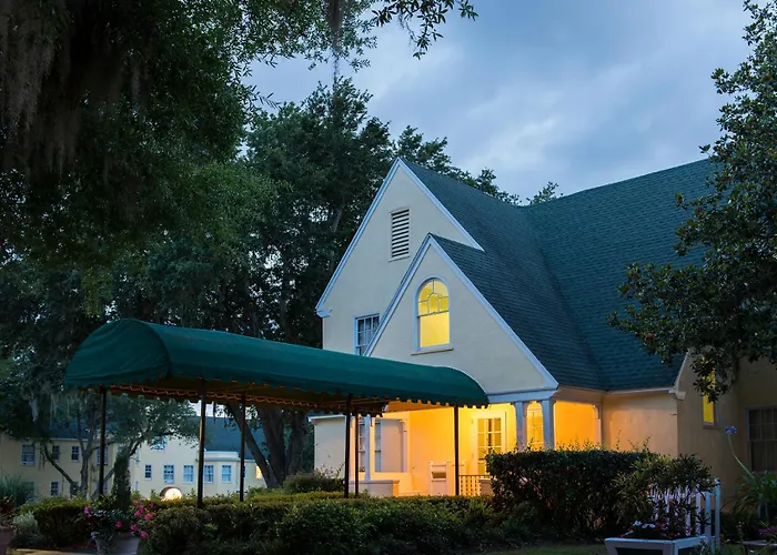 Lakeside Inn On Lake Dora Mount Dora