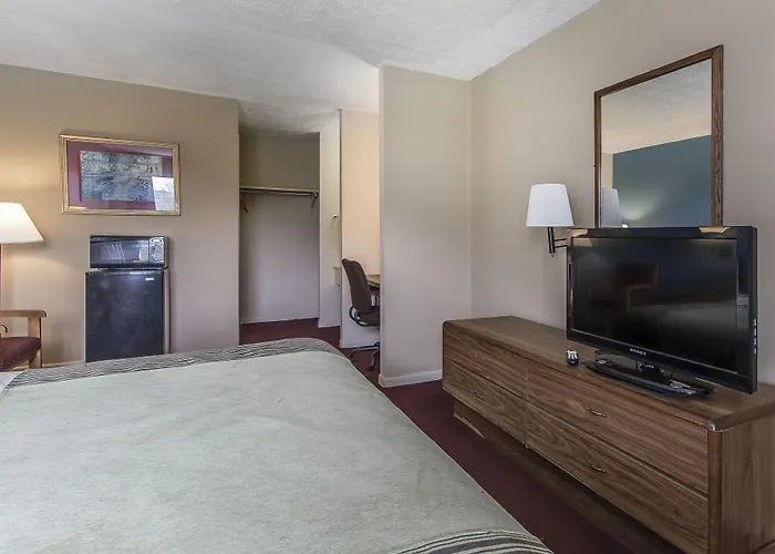 Rodeway Inn Jackson