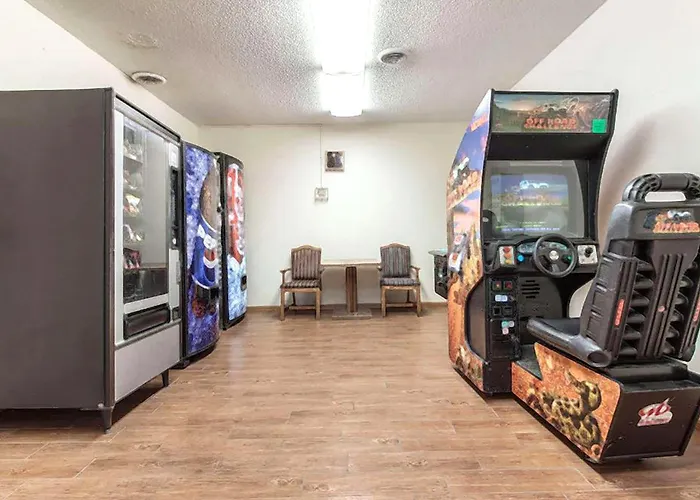 Coratel Inn & Suites By Jasper Mccook