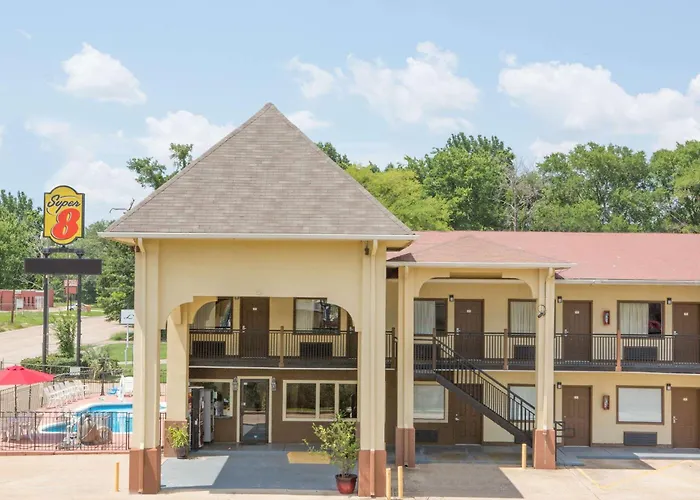 Super 8 By Wyndham Shreveport Hotel