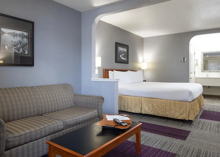 Atherton Park Inn And Suites Redwood City