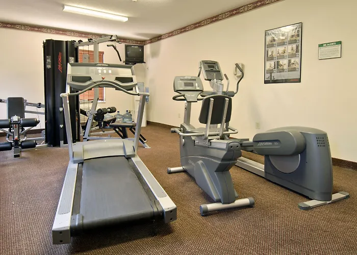 Days Inn & Suites By Wyndham Cherry Hill - Philadelphia
