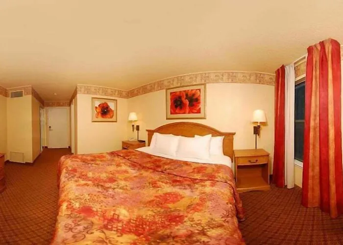 Pan American Inn And Suites