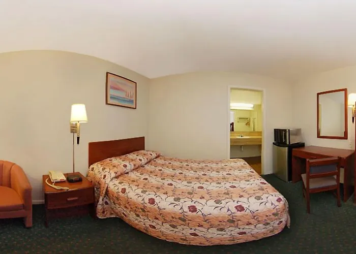 Rodeway Inn University Austin