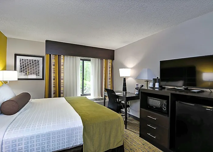 Best Western Plus Hanes Mall Winston-Salem