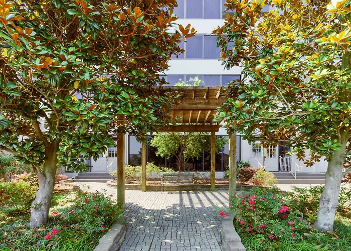 La Quinta Inn & Suites By Wyndham New Orleans Airport Kenner