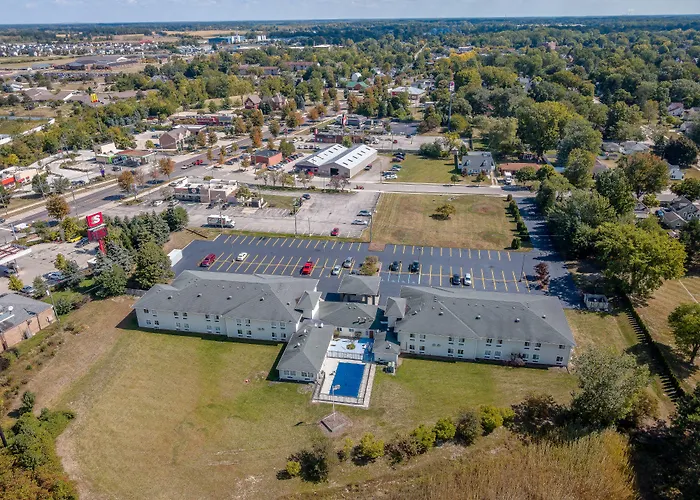 American Inn & Suites Dundee
